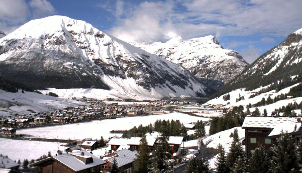 Sondrio Spaccio Di Cocaina Sulle Piste Da Sci Di Livigno Sgominata