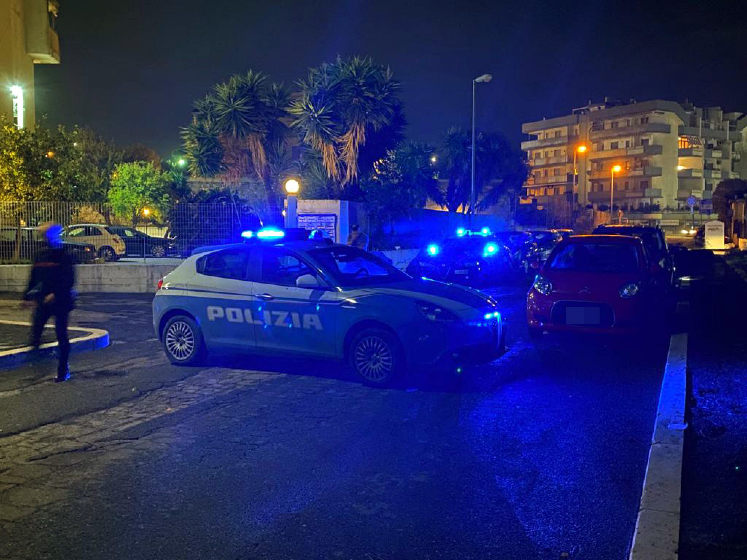 Accoltellata una turista israelita a Roma è grave E caccia all uomo