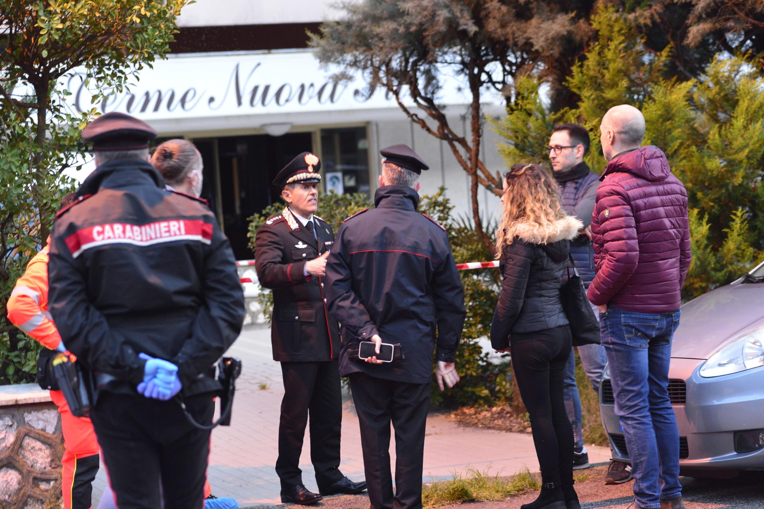 Latina Carabiniere Uccide Il Nuovo Compagno Della Ex E Spara Alla