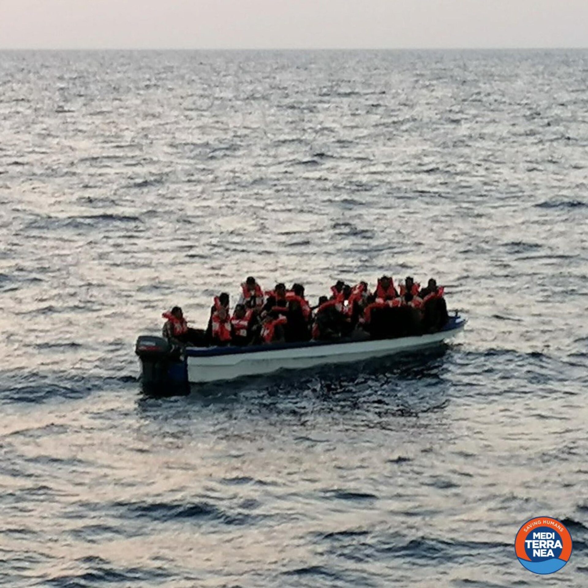 Migranti Barcone Affonda A Largo Della Libia Almeno 11 Morti