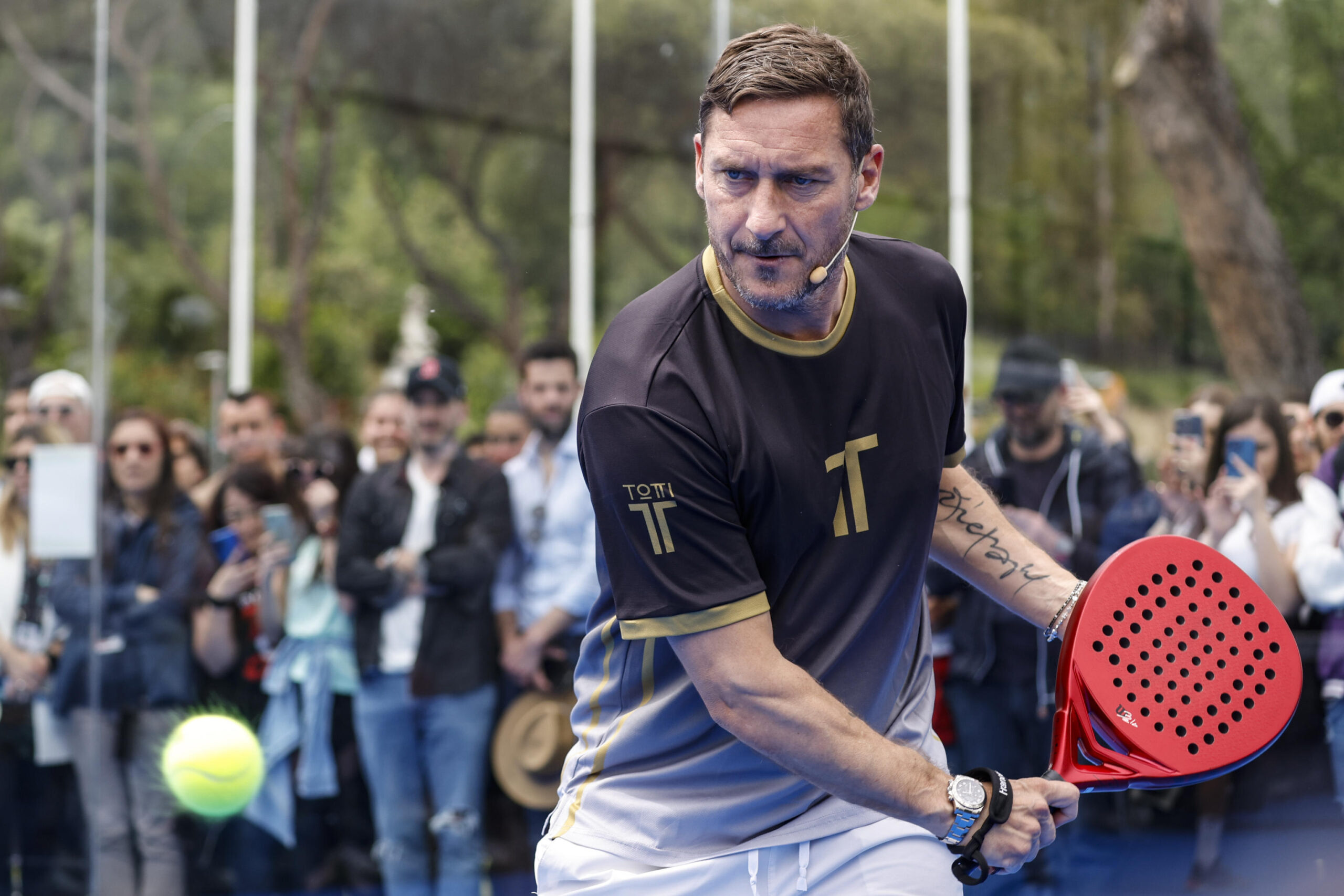 Francesco Totti annulla il memorial del padre Enzo la colpa è di I