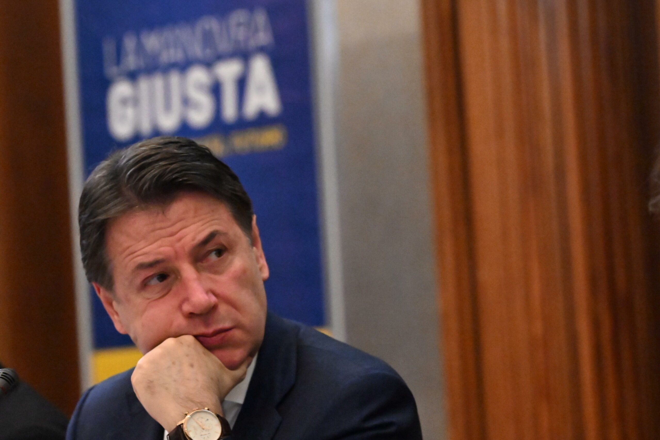 Opposizione Schlein Accetta La Proposta Di Fratoianni Ma Conte Frena