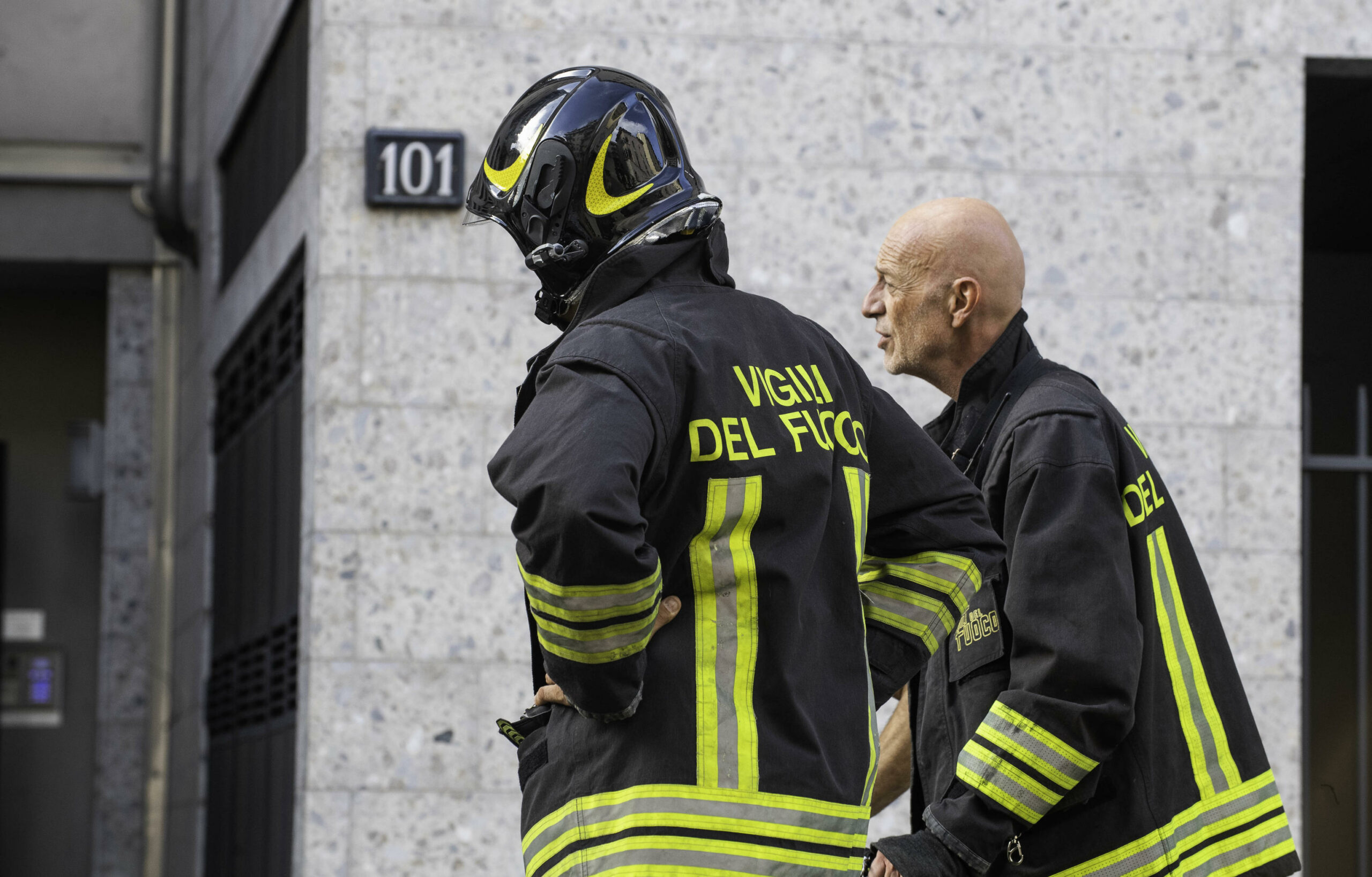 Andria Incendio In Un Appartamento Del Centro Morto Un Enne