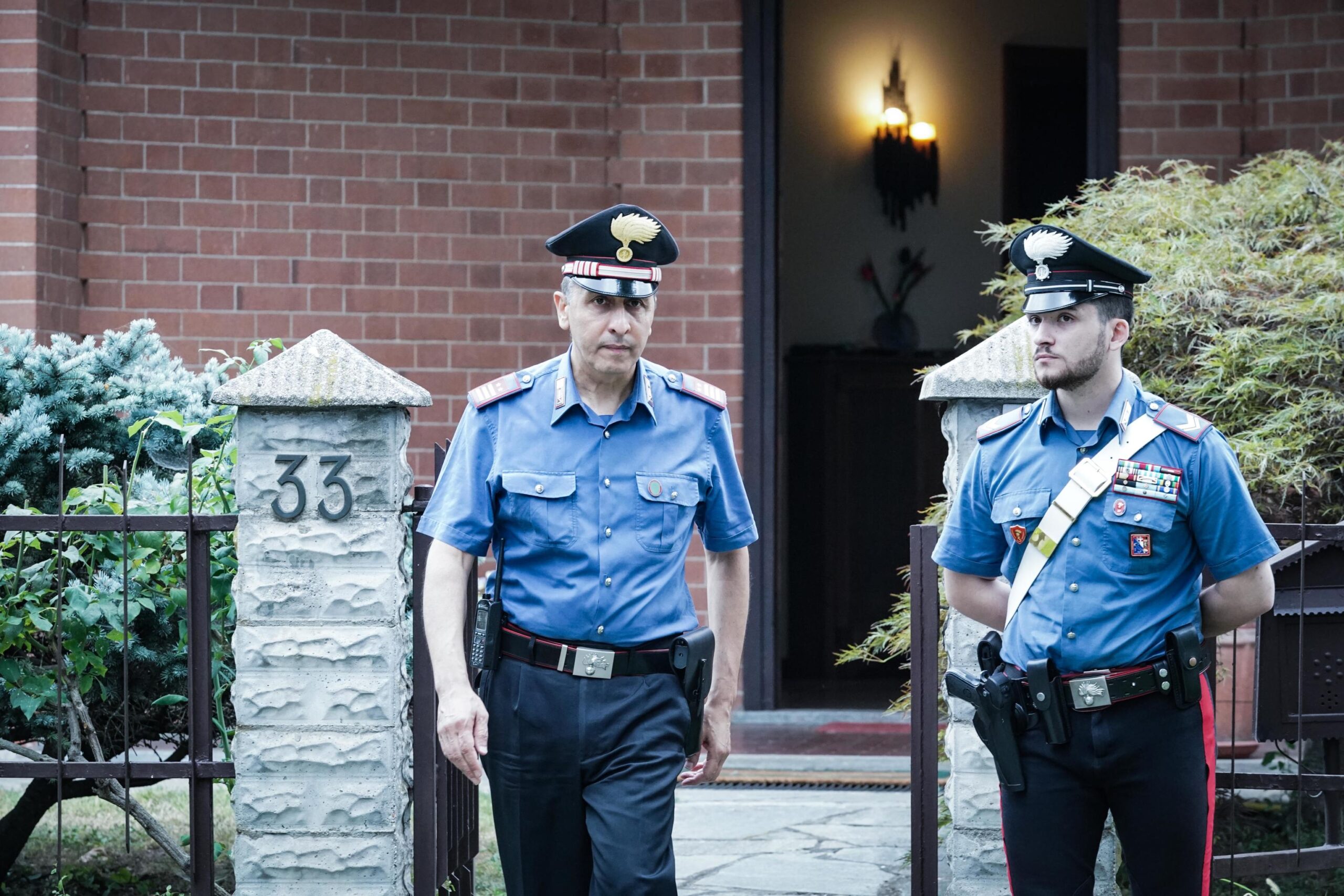 Palermo Omicidio Suicidio In Via Notarbartolo Vigilessa Uccide Il