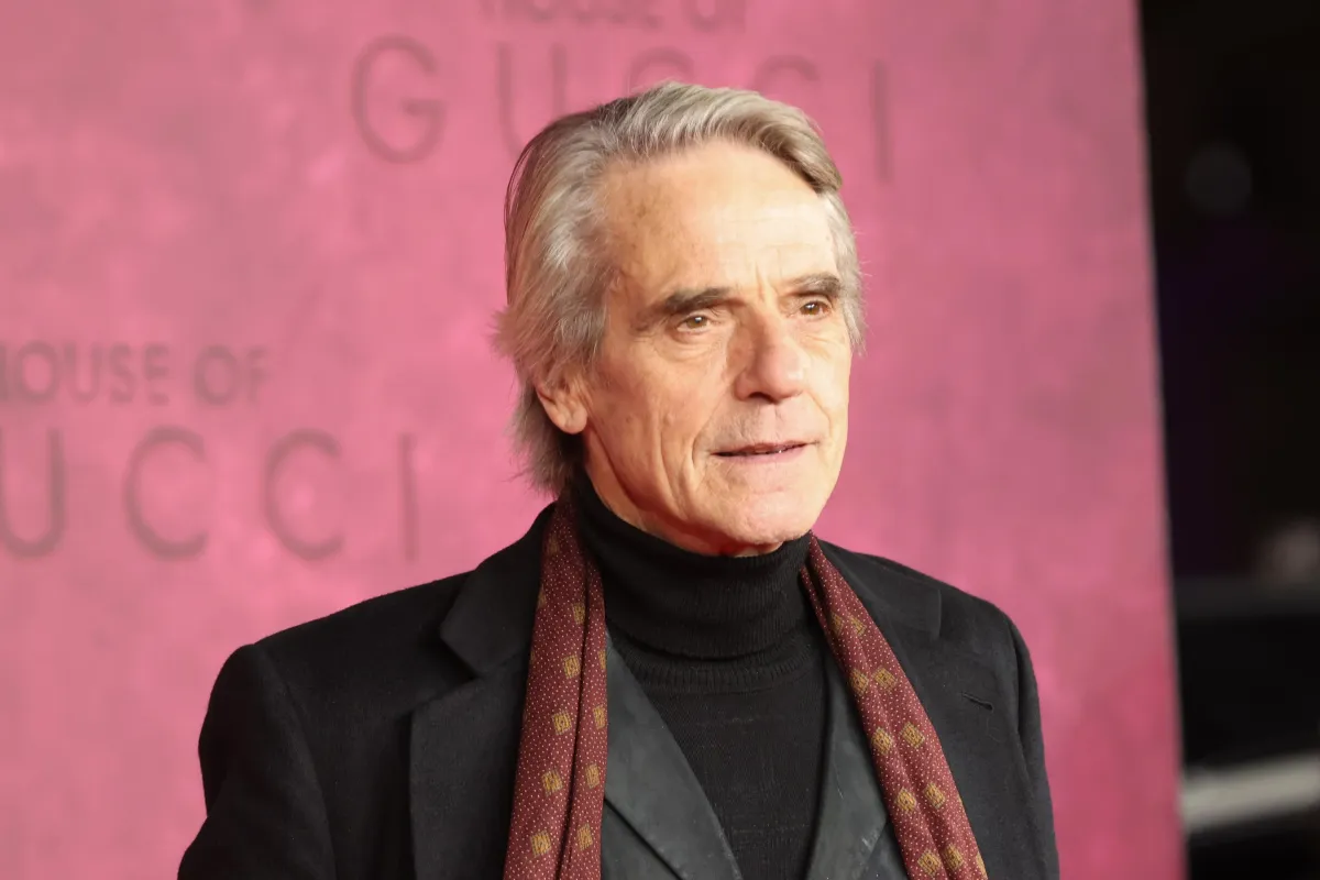 Jeremy Irons, una carriera leggendaria e il mistero di una vita lontana dai riflettori