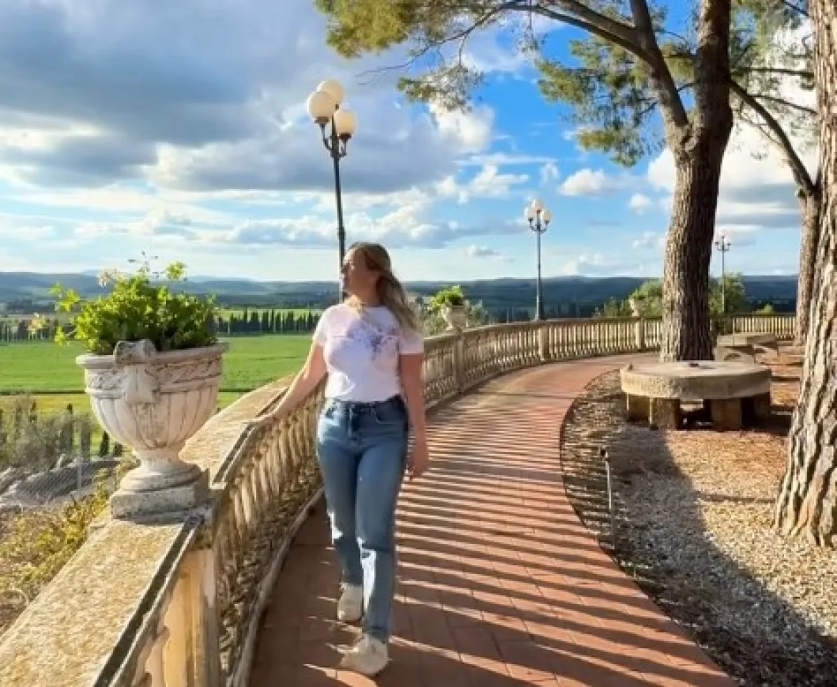 L'influencer Elisa Orlando: "Così racconto la Maremma a tutto il mondo"