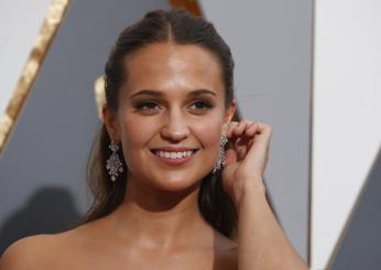 Alicia Vikander: “Scene di sesso? La cosa peggiore di sempre”