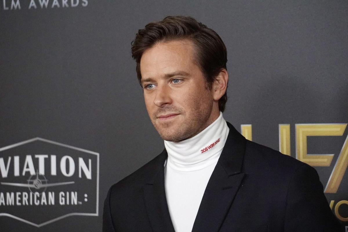 Armie Hammer rompe il silenzio: emergono abusi di quando aveva 13 a…