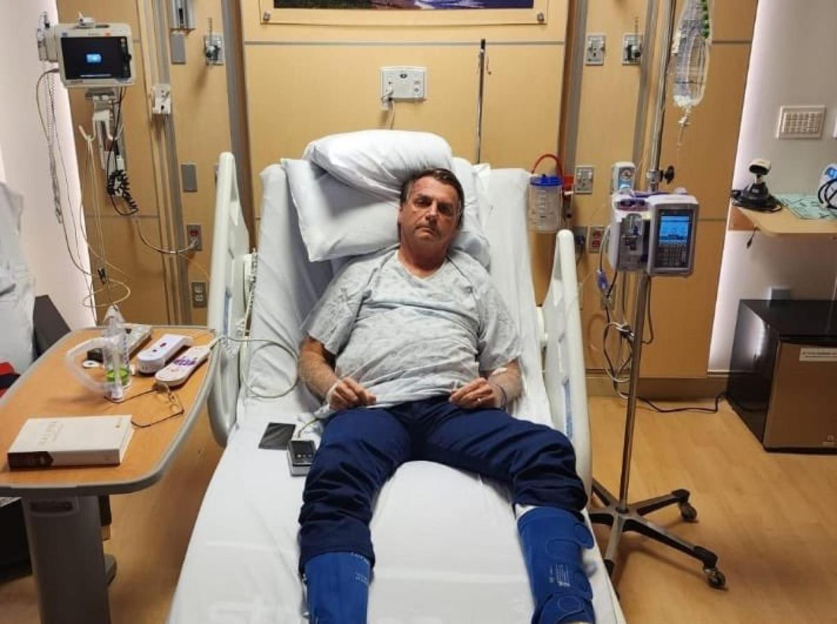 Bolsonaro dimesso dall’ospedale in Florida. In America è polemica s…