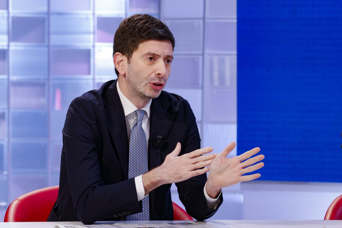 Regionali Basilicata, Roberto Speranza su Facebook: “Ecco perché non mi sono candidato”