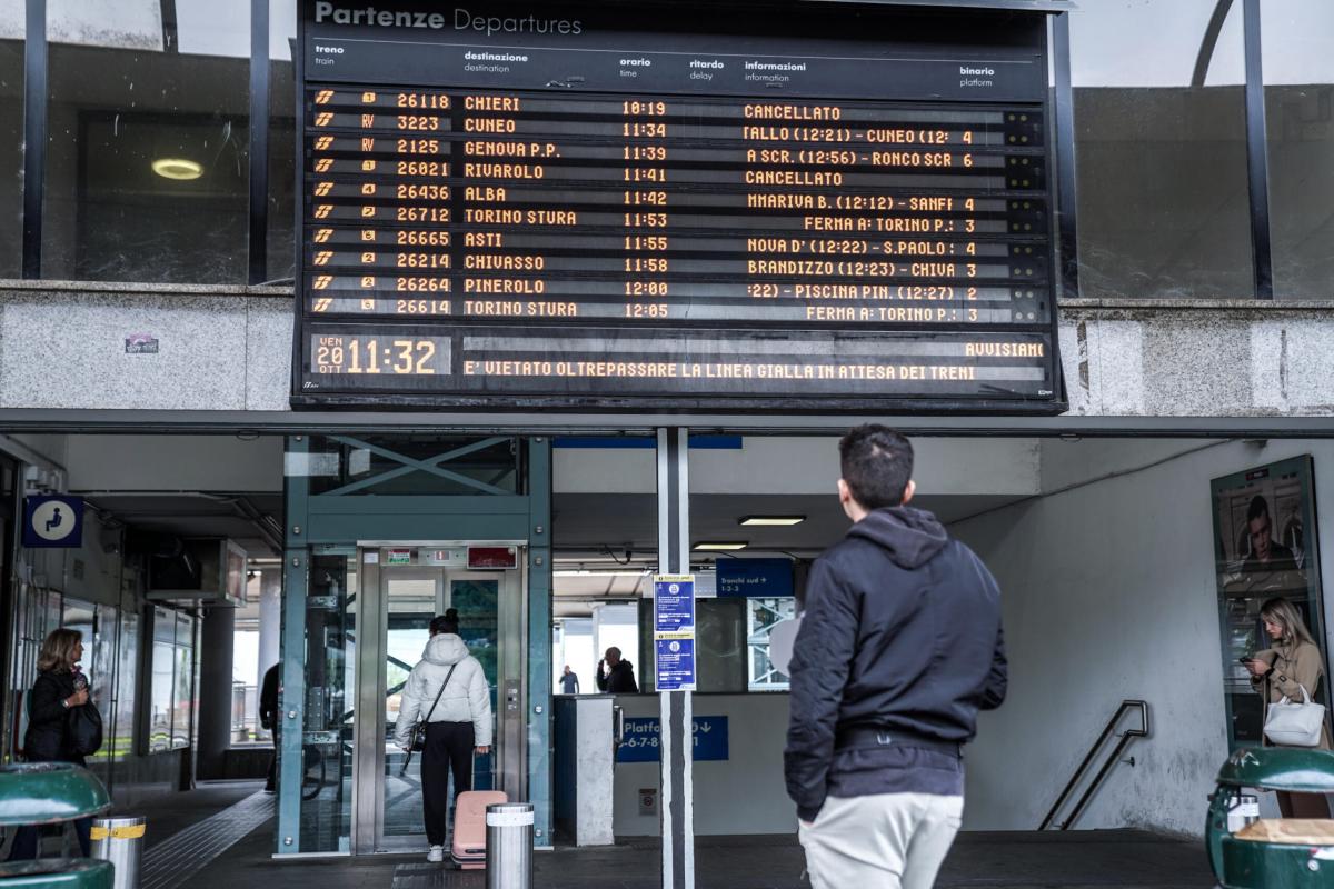 Treni sospesi oggi 3 novembre 2023 per maltempo: elenco  linee. Cir…