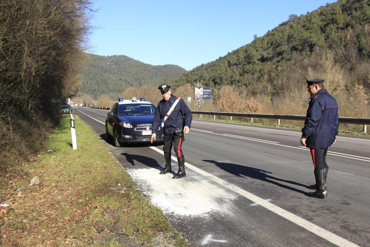 Catania, drammatico incidente a Paternò: scontro frontale tra due a…