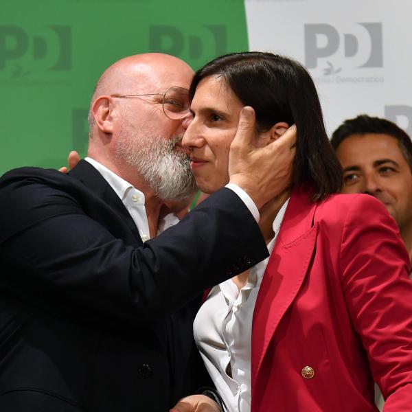 Elezioni Europee 2024, Schlein è l’anti-Meloni: “Pd perno dell’alternativa. Sentirò Conte”. Intanto Fratoianni: “Senza Avs non comincia neanche la discussione”