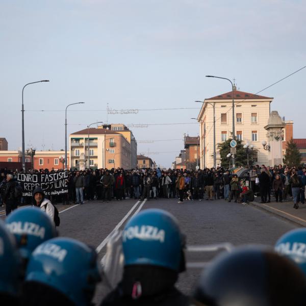 Scontri Bologna: Piantedosi sotto accusa, le opposizioni invocano le dimissioni