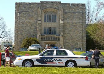 USA, sparatoria in un campus a Baltimora: ci sono 4 feriti, è caccia all’autore