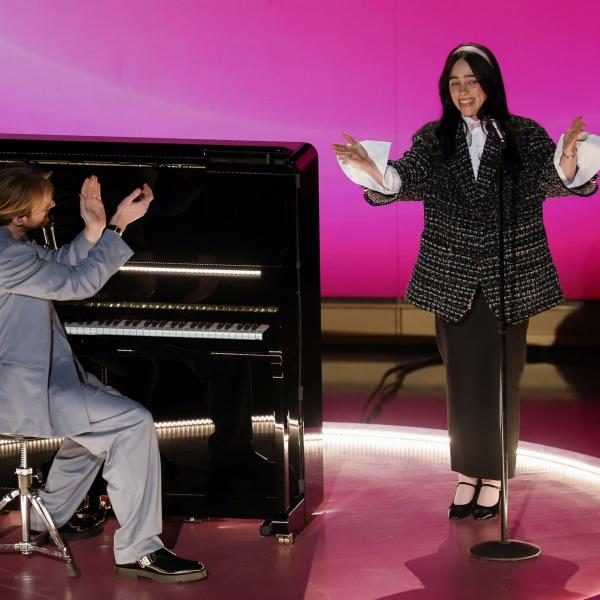 Billie Eilish, Oscar 2024: “What I Was Made For?” di “Barbie” è la Miglior canzone. Testo, traduzione e video