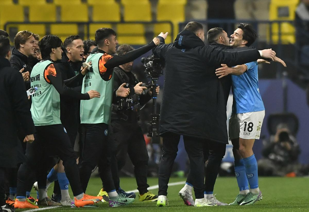 Napoli-Fiorentina 3-0, cronaca e tabellino: prestazione super degli azzurri di Mazzarri