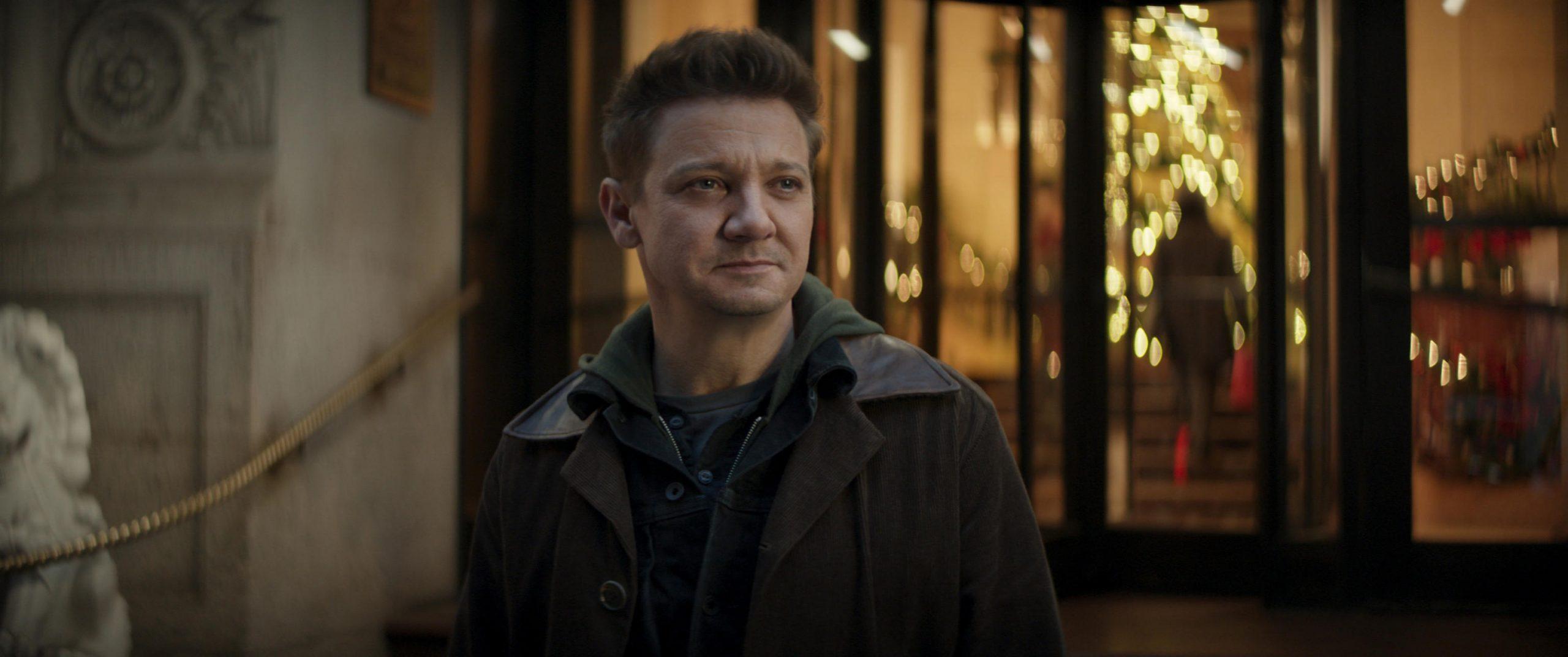 Jeremy Renner davanti alle telecamere per la prima intervista dopo il drammatico incidente