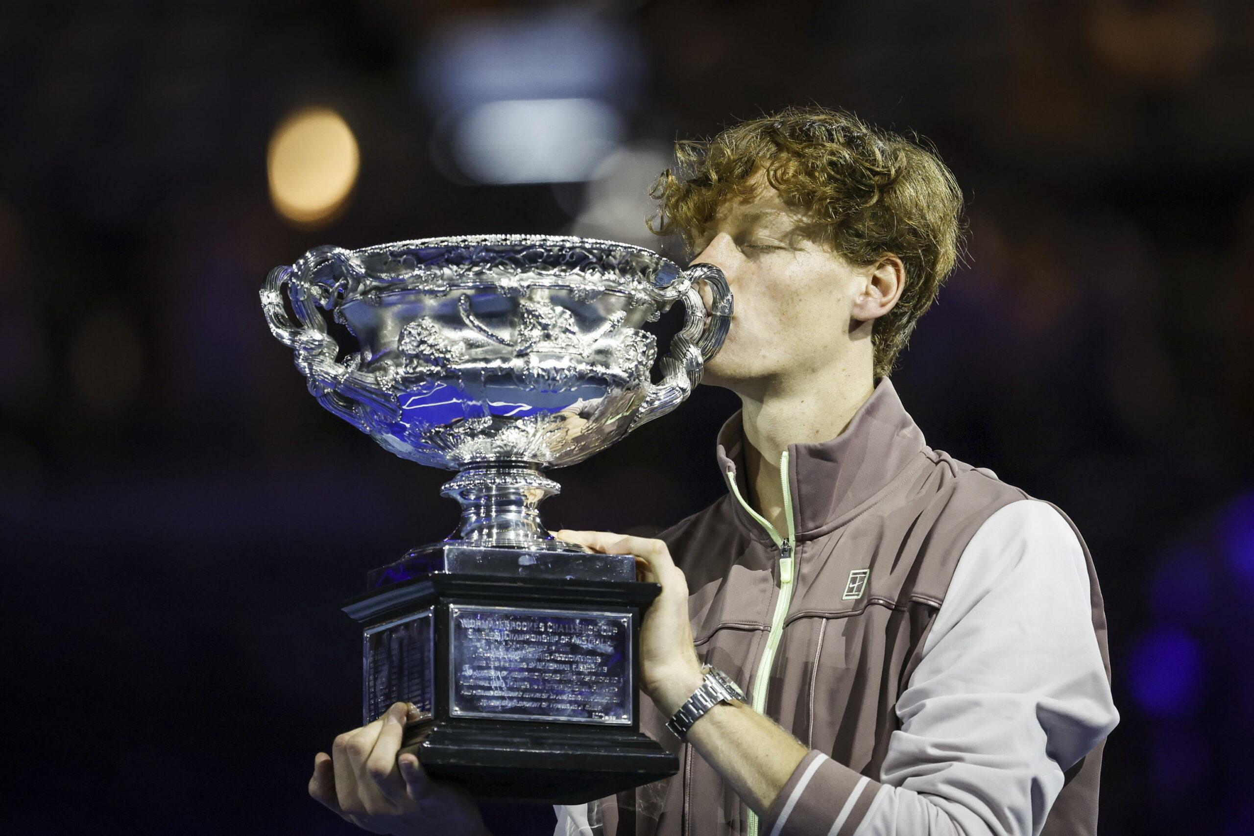 Sinner vince gli Australian Open, Pietrangeli: “Prima era un grande giocatore, ora è un campione”