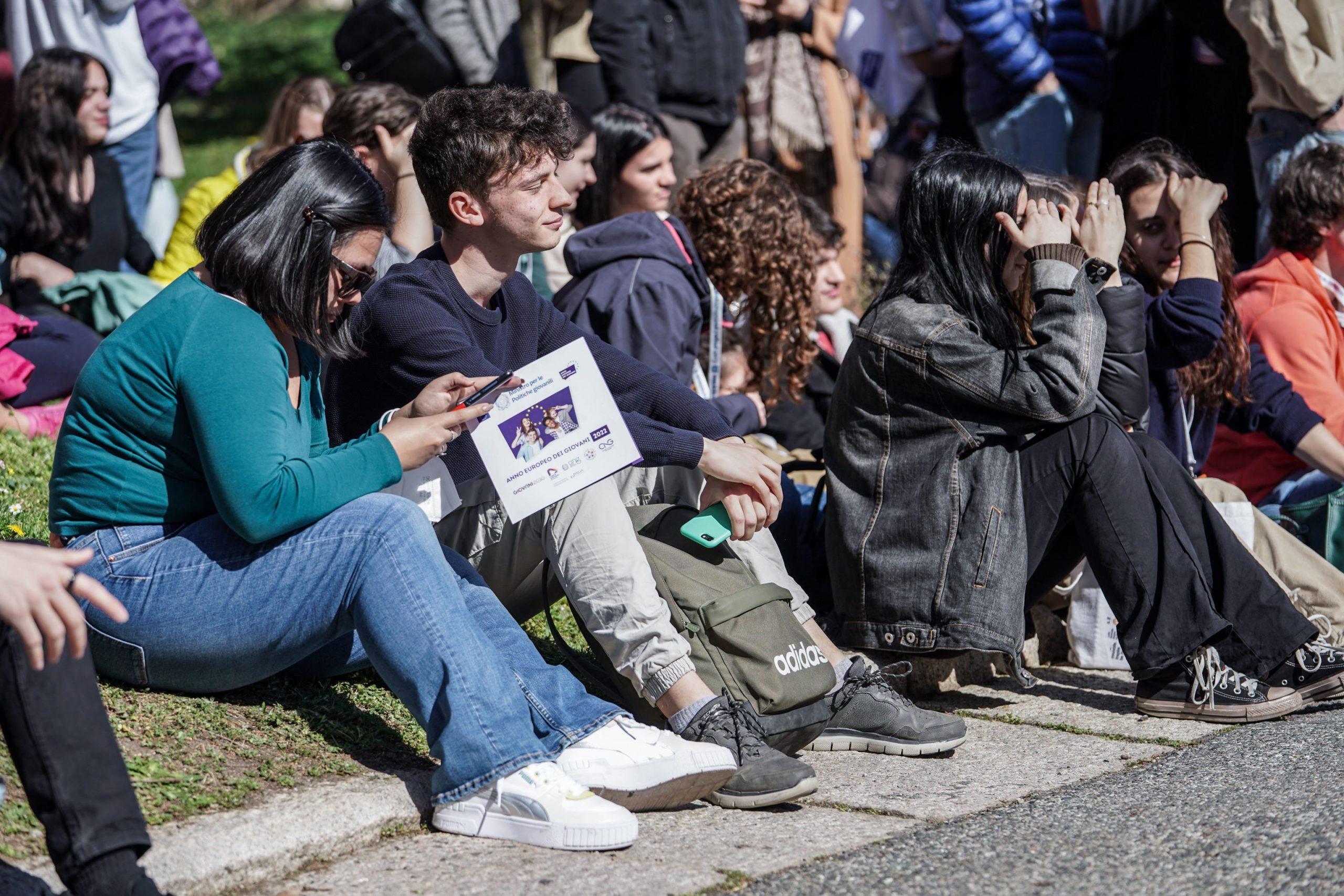 Servizio civile universale, quasi 72mila posti a bando per under 28. È il numero più alto dal 2001