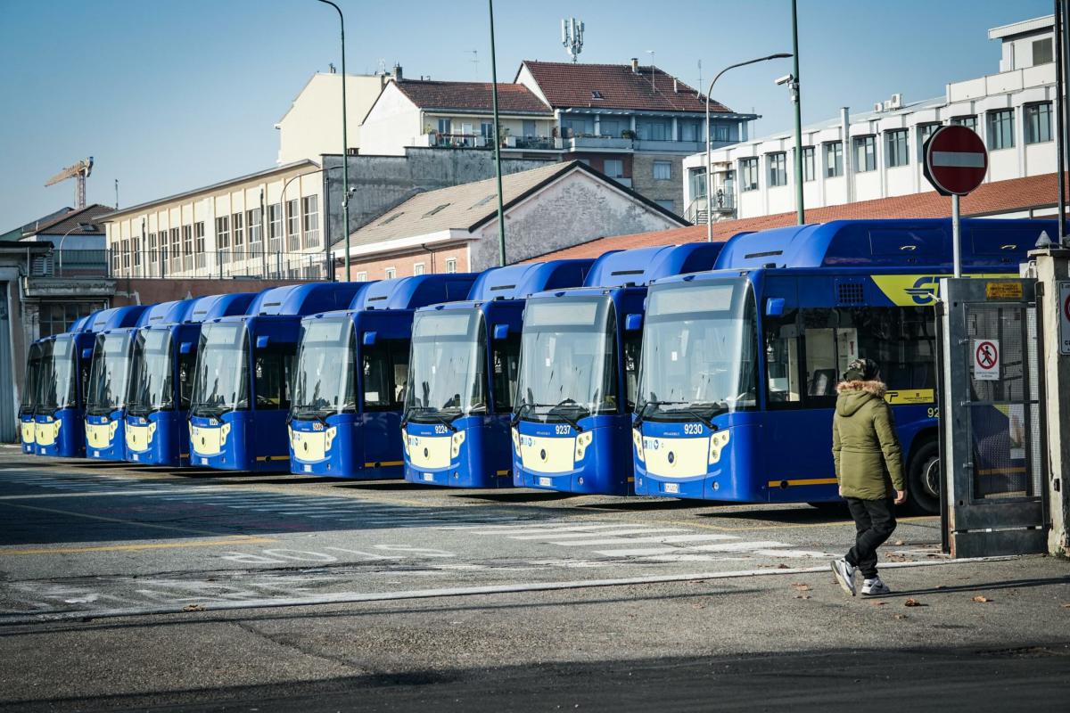 Sciopero Torino 23 febbraio 2024, mezzi Gtt a rischio: orari e motivazioni