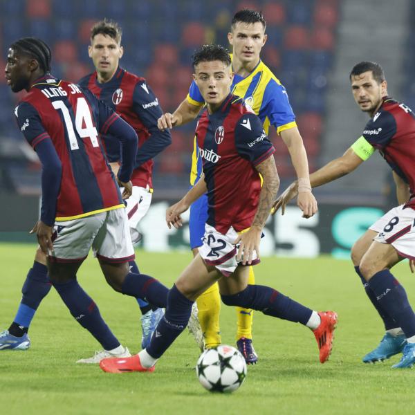 Chi è Urbanski? Età, carriera, ruolo e caratteristiche tecniche del giocatore del Bologna al primo gol in Serie A