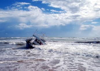 Mozambico, naufragio di un traghetto al largo: bilancio delle vittime sale a 96 morti