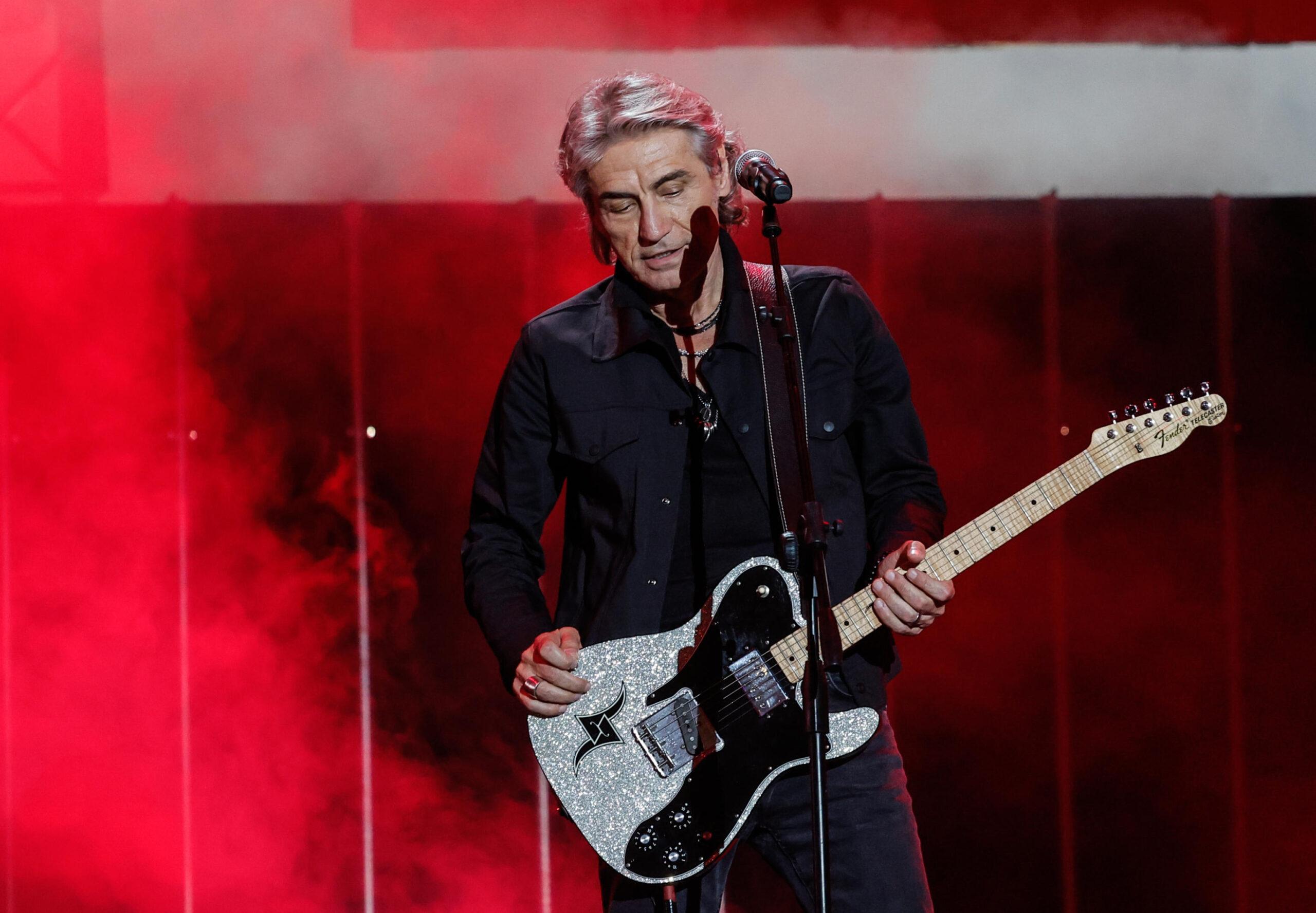 Ligabue tour palazzetti 2023: date, biglietti, prezzi dei concerti