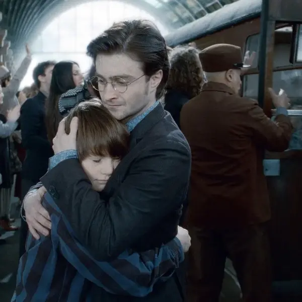 Harry Potter, la Warner Bros vuole fare un nuovo film con J.K Rowling