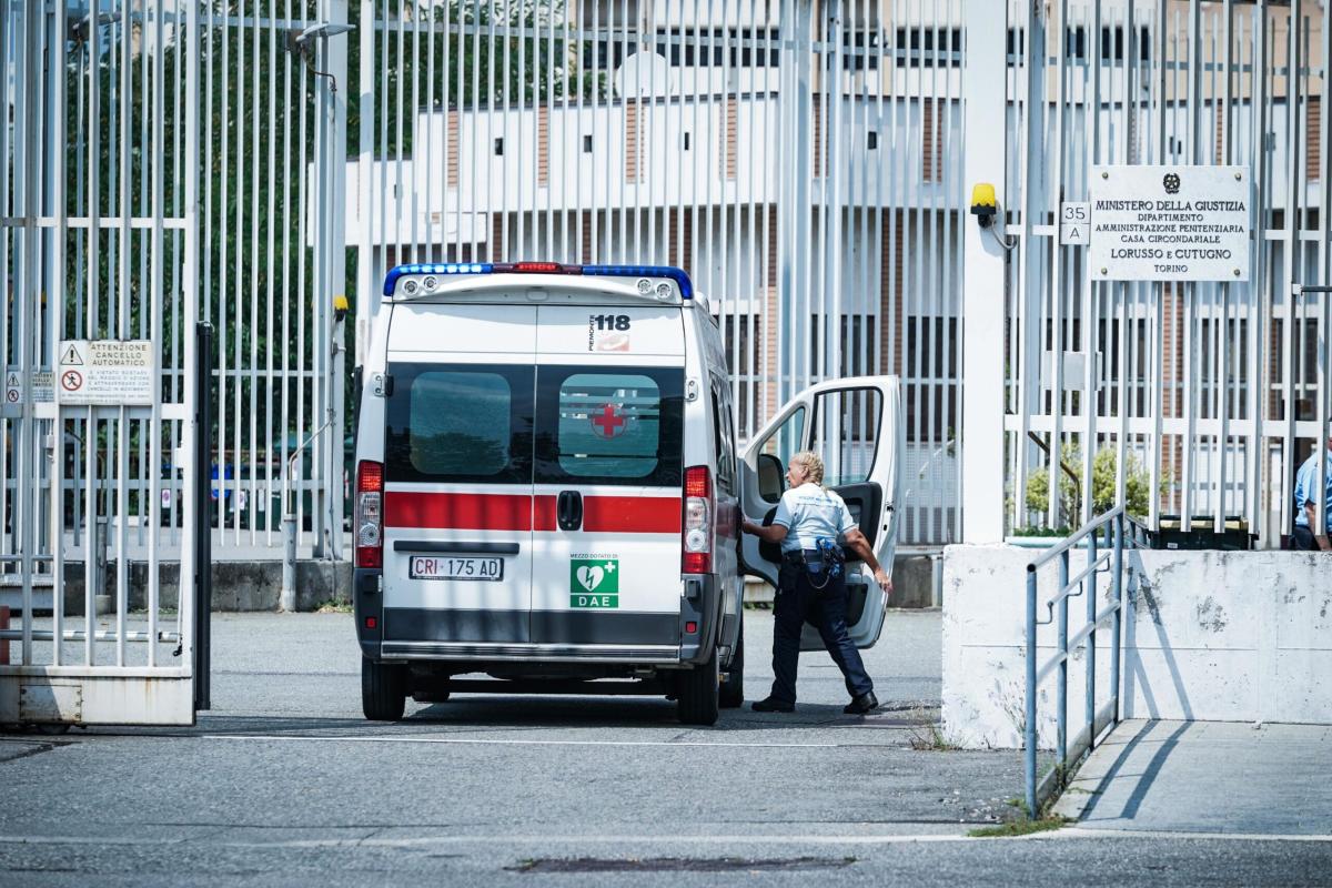 Carceri, detenuto suicida a Rossano: 47esimo caso nel 2023. Il sind…