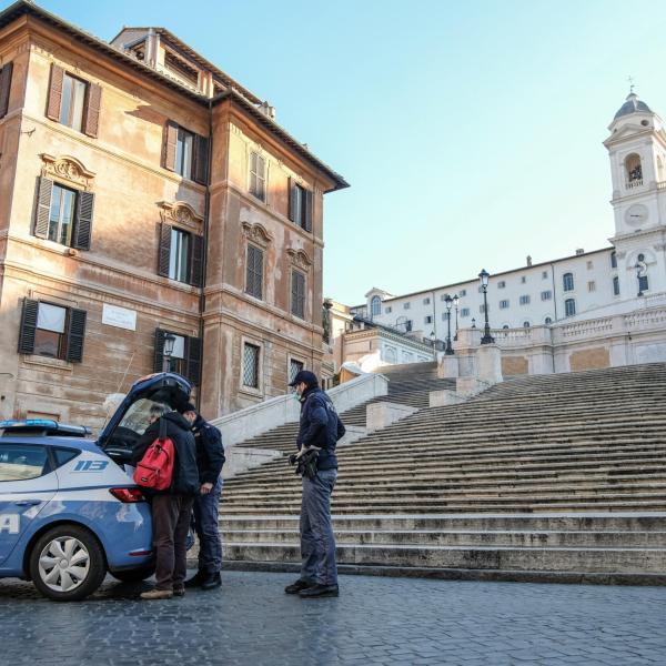 Perché la Francia “rivuole indietro” la scalinata di Trinità dei Monti? Il ministro Santanchè: “Giù le mani da un patrimonio dell’Italia”