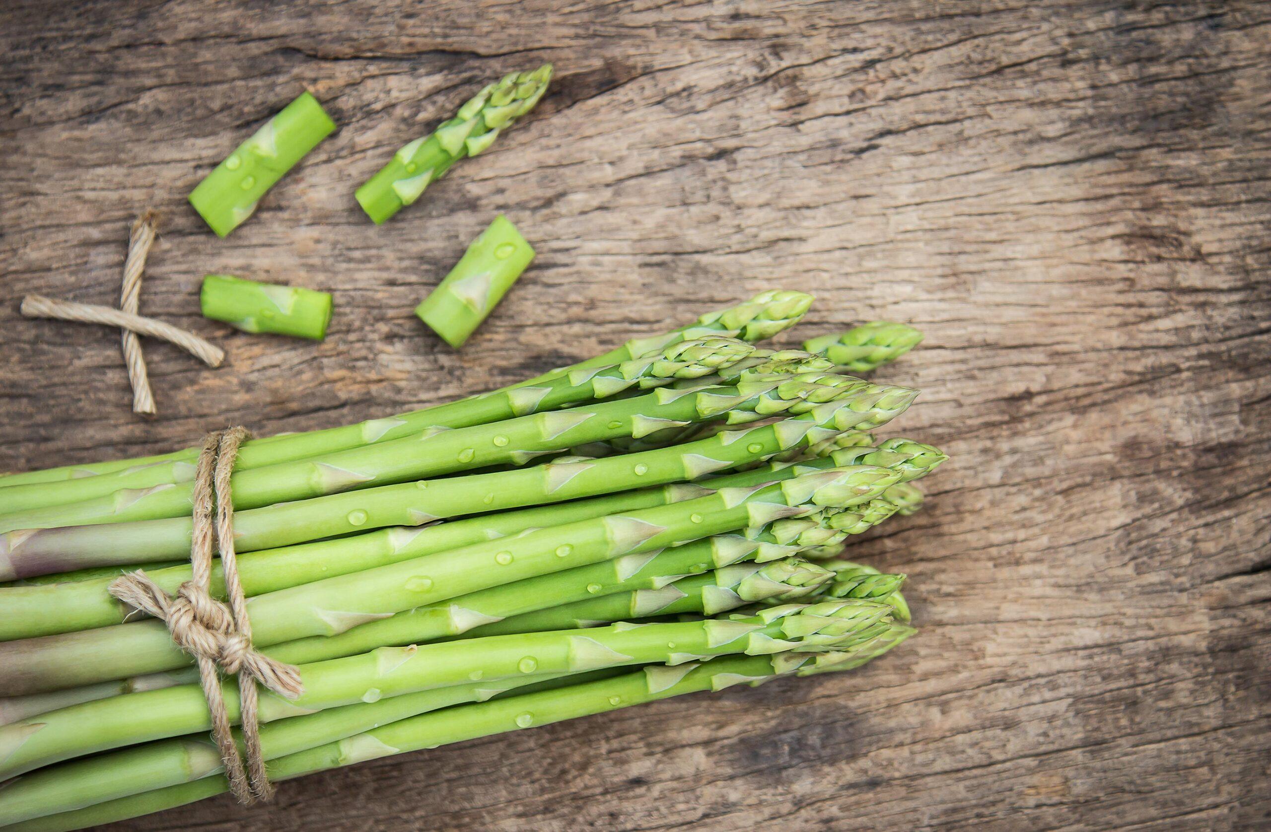 Asparagi alla Bismarck