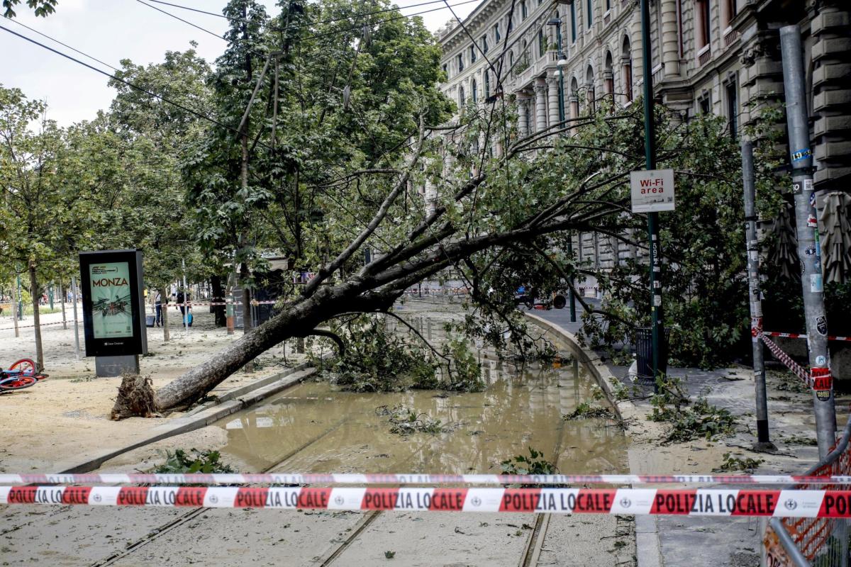 Paura a Milano, rischio grandine oggi 4 agosto 2023: ecco dove