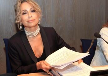 Marina Berlusconi: “Diritto a una giustizia uguale per tutti. Papà perseguitato anche dopo la morte”