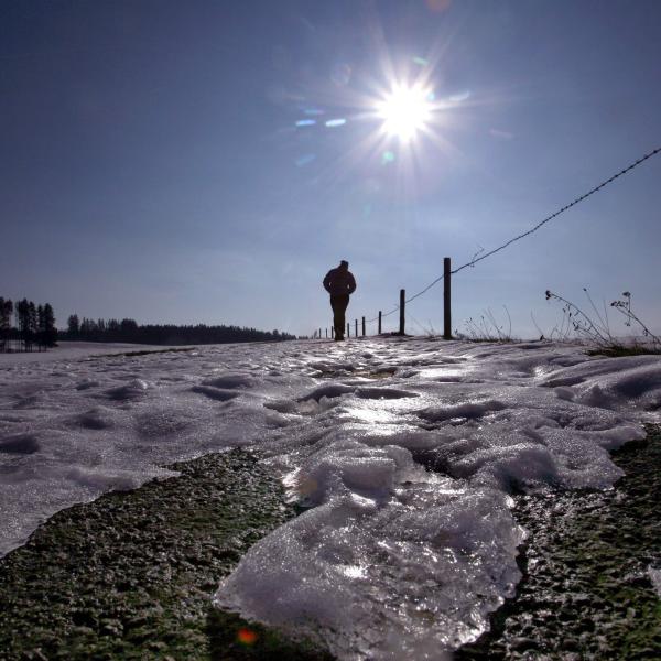 Tre giorni consecutivi di caldo record, l’Onu lancia un nuovo allarme sul cambiamento climatico: “È fuori controllo”