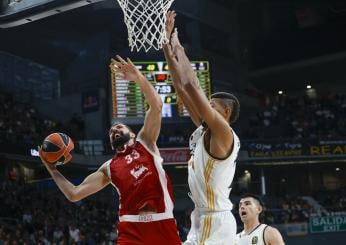 Eurolega, l’Olimpia Milano batte Baskonia: vince anche la Virtus