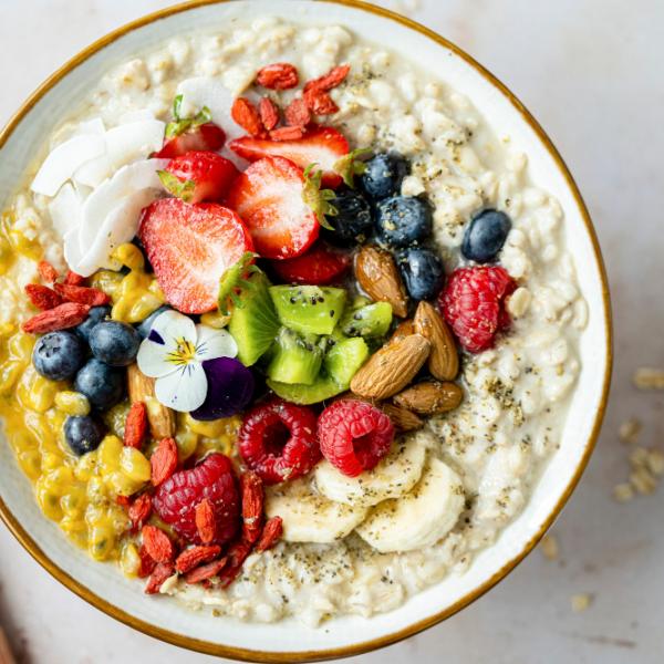 Quanto fa ingrassare il porridge a colazione? Quantità e consigli