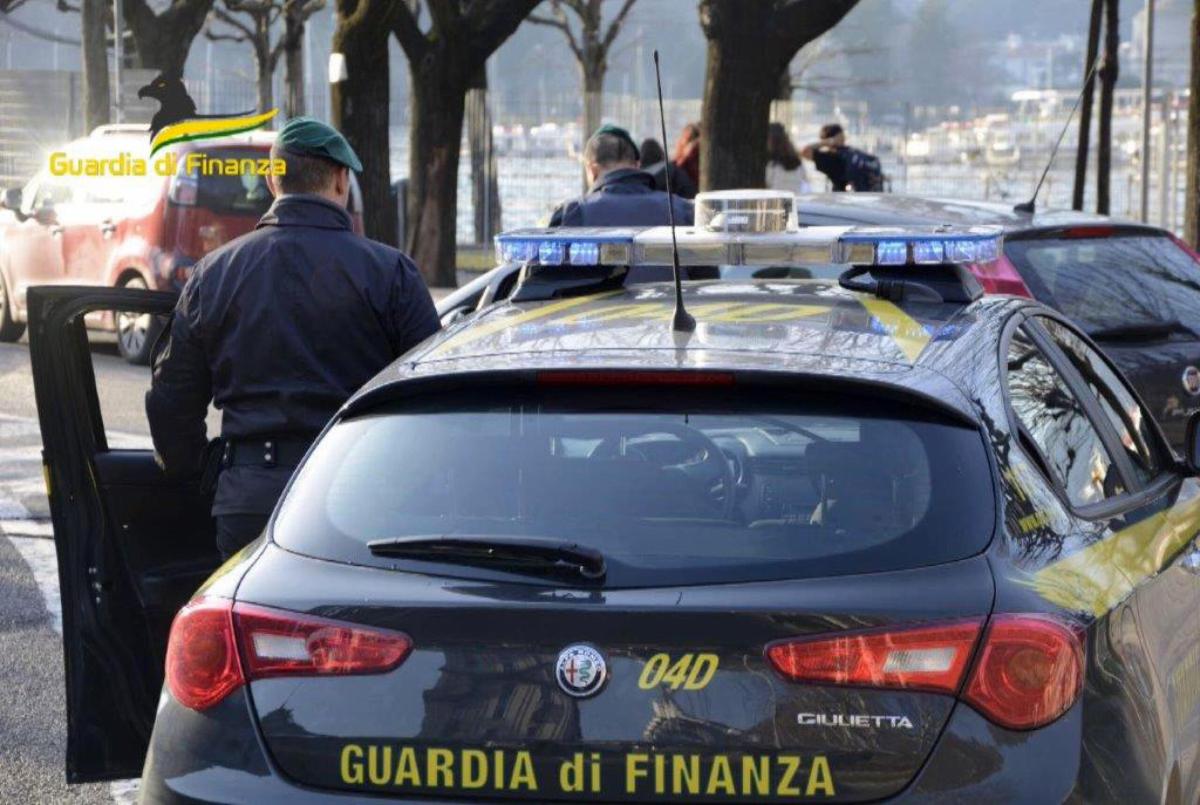 Napoli, camorra a Melito: sequestrati 103 appartamenti per un valor…