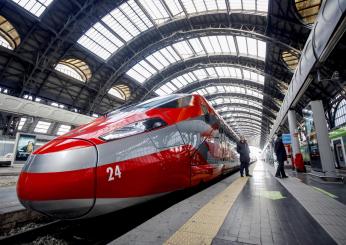 Un Bambino scende dal treno e rimane da solo in Stazione a Bologna