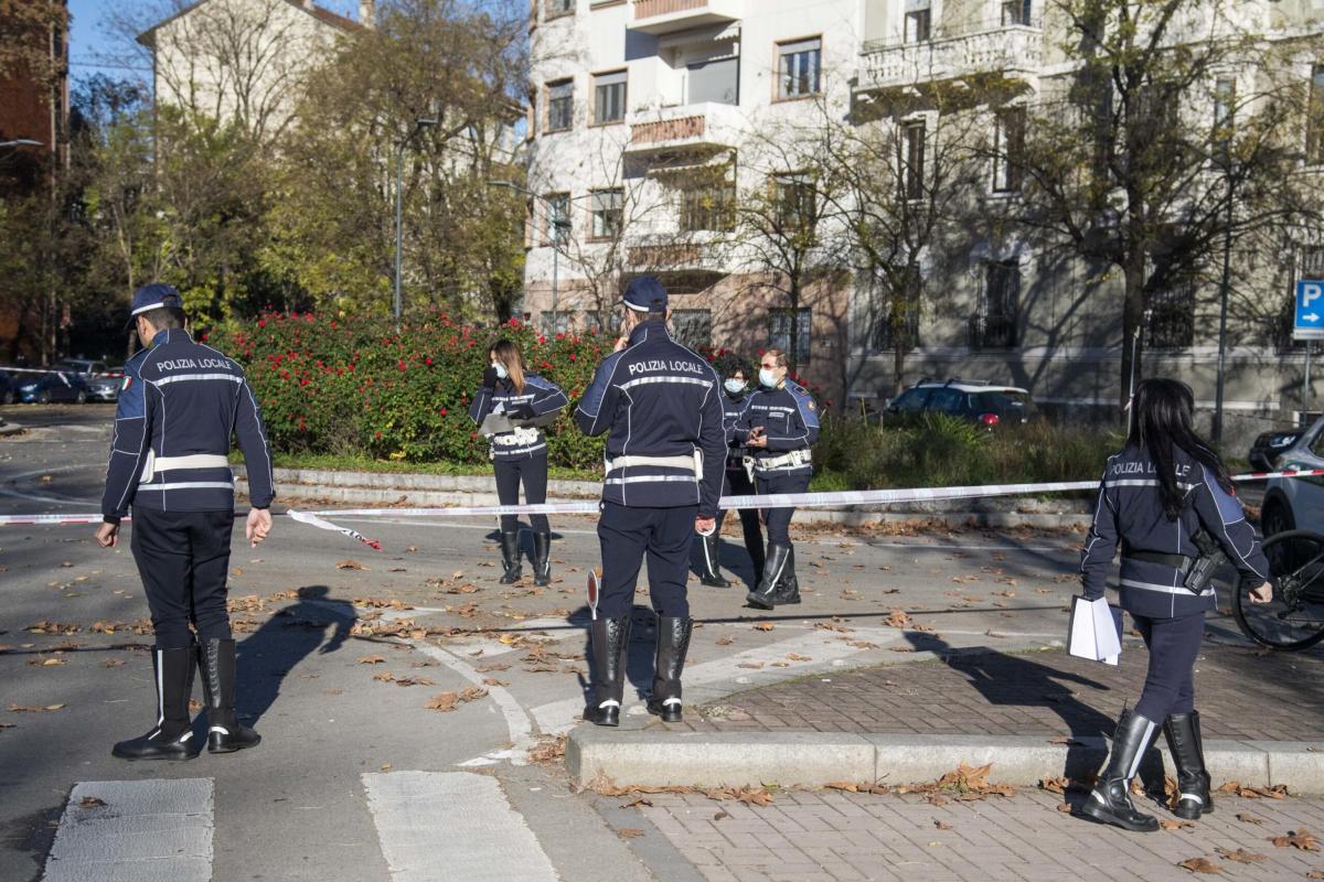 Investito 19enne in via Corelli a Milano: è in condizioni molto gravi