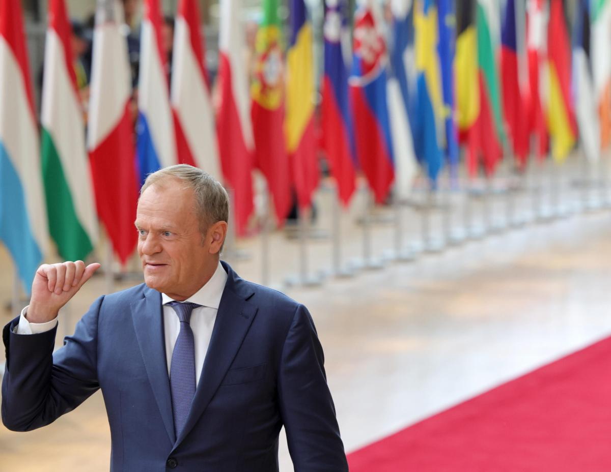 Unione Europea, la partita del Consiglio per definire i nuovi vertici. Chi sono i favoriti. Tusk (Ppe): “Nessuno rispetta l’Italia più di noi”