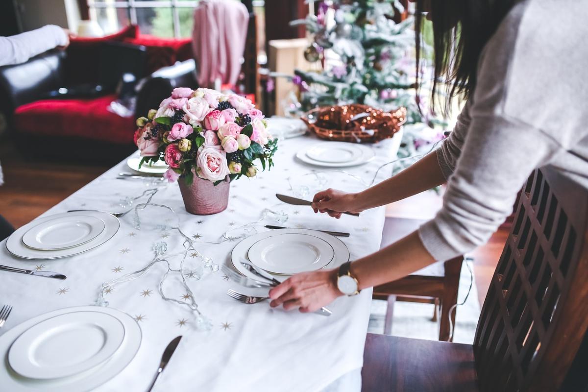 Come apparecchiare la tavola secondo il galateo e fare bella figura…