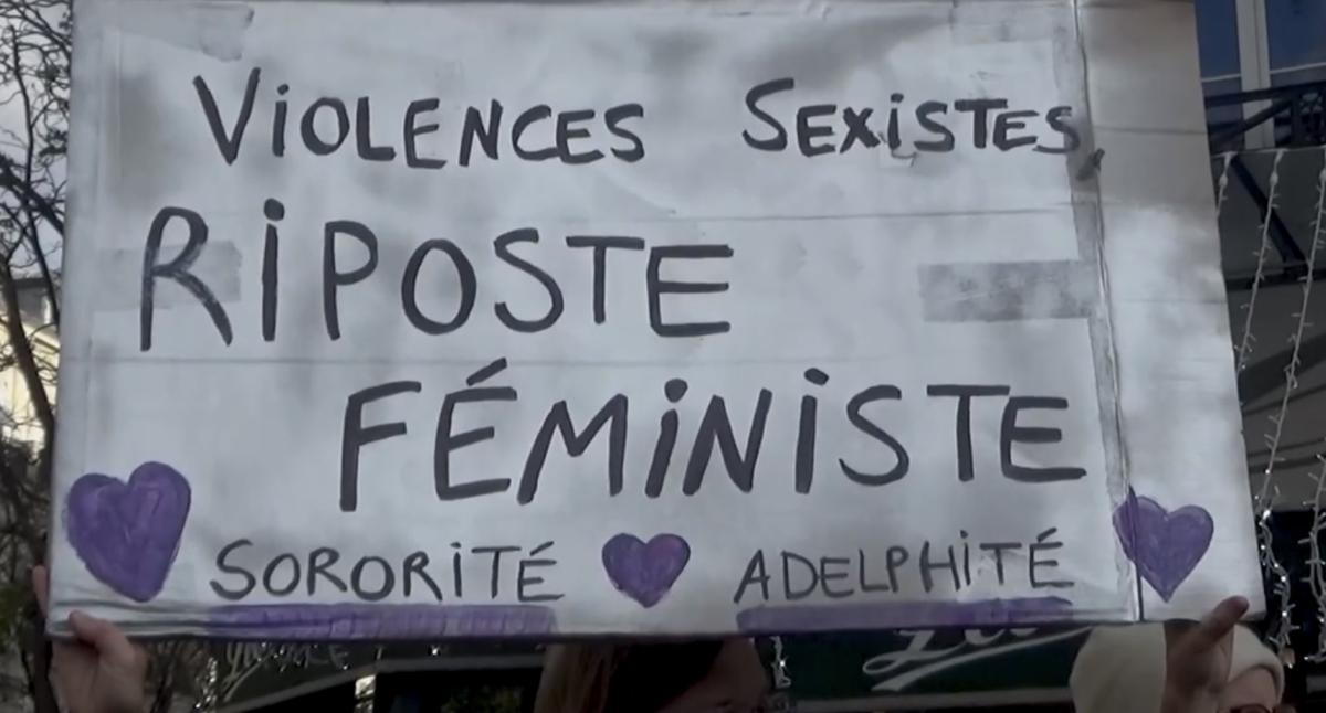 Francia, proteste contro la violenza di genere in tutte le città: b…