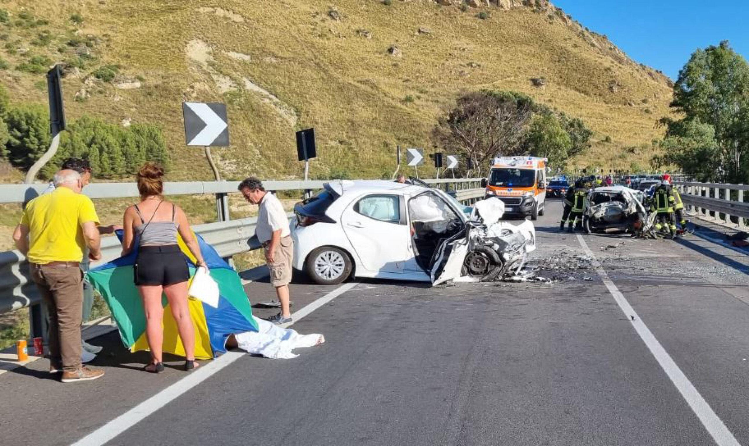 Salerno, incidente a Marina di Camerota: muore 29enne alla guida di una Smart