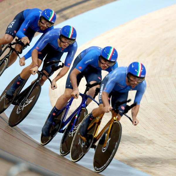 Mondiali ciclismo 2023, è finale su pista per l’Italia nell’inseguimento a squadre: Ganna-show