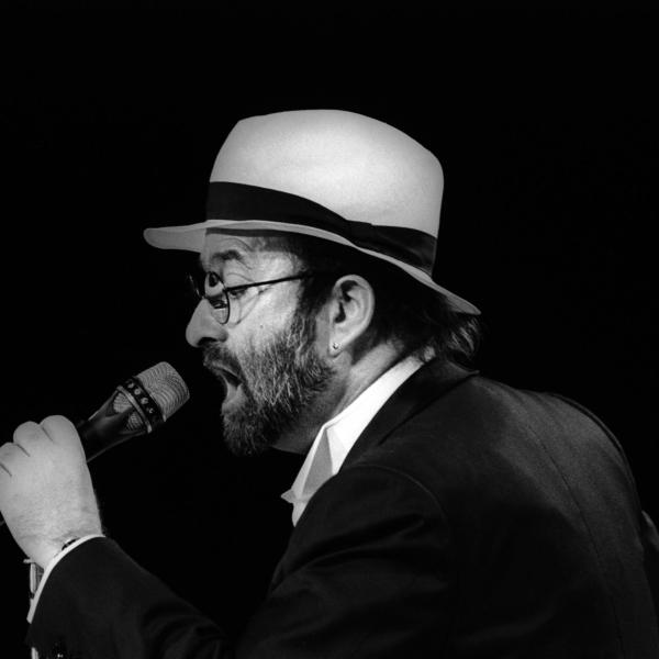 Lucio Dalla, gli 80 anni di uno dei più grandi cantanti