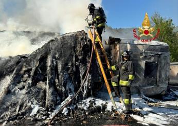 Palermo, tir in fiamme nella notte in una ditta di autotrasporti: indagini in corso. Possibile incendio doloso?