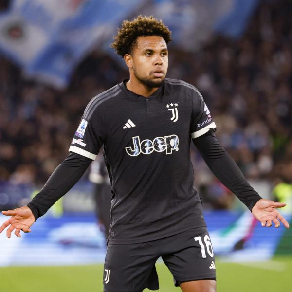 Juventus-Aston Villa, la trattativa per Douglas Luiz bloccata per McKennie: la situazione