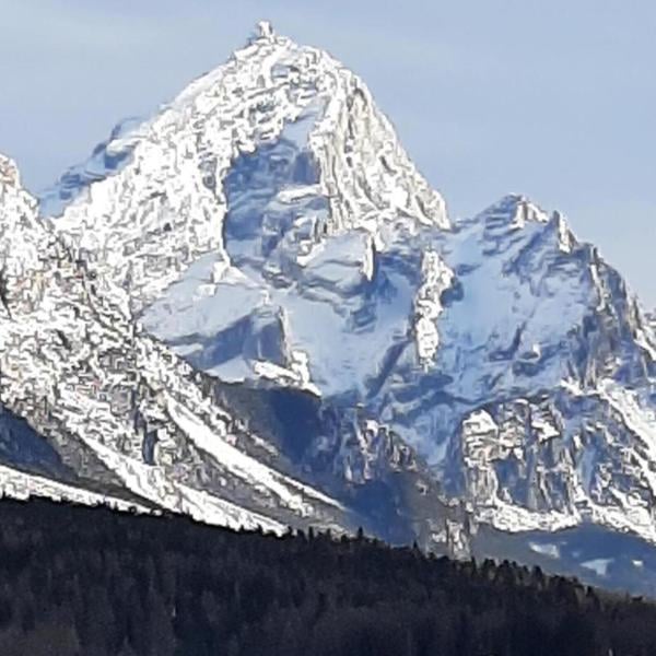 Tragedia in montagna, chi è l’alpinista morto in Alto Adige? Precipitato per 100 metri