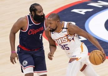 Clippers-Suns, Durant manda la partita ai supplementari con una giocata incredibile | VIDEO